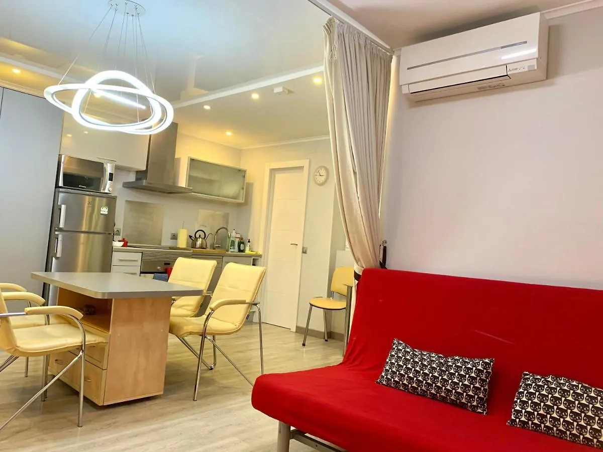 Camp Nou, Europa Fira - Modern Two-Bedroom Apartment With Heating L'Hospitalet de Llobregat 0*,  Spain